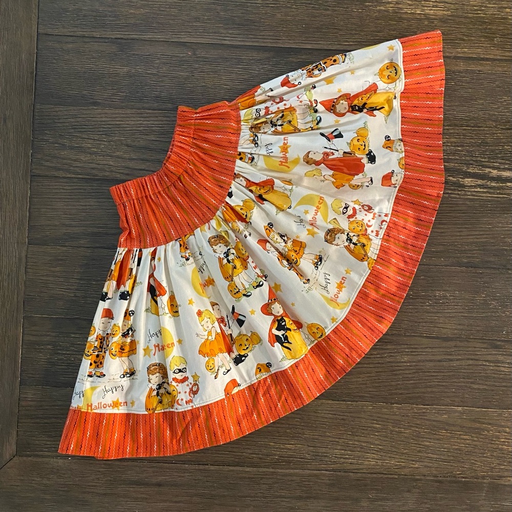 NEW Halloween Skirt Vintage Print Twirl Midi Girls XS Fits 5 6 or Slim 7 Witch